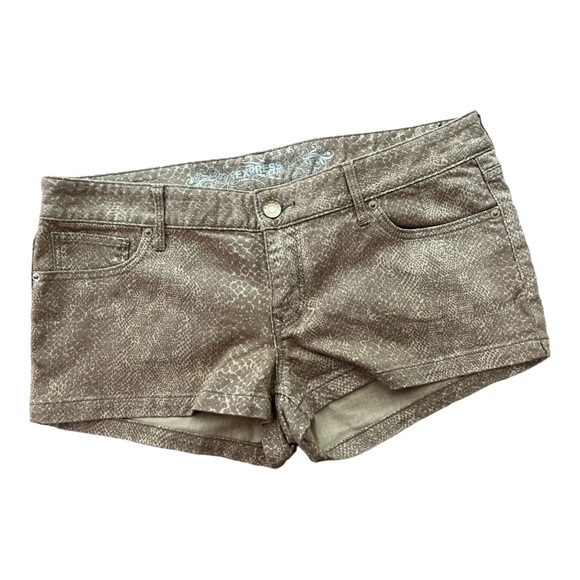 Express Jeans snakeskin shorts Size 12 - Picture 1 of 4